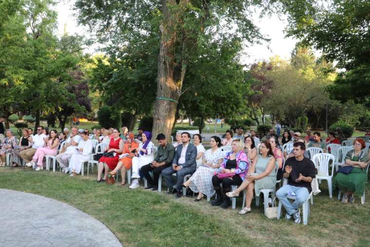 İzmit’te edebiyatın unutulmaz isimleri anıldı