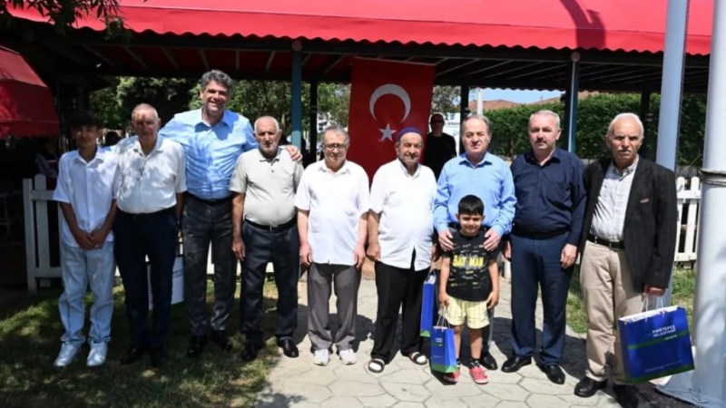Kartepe’de şehit babalarına anlamlı gün