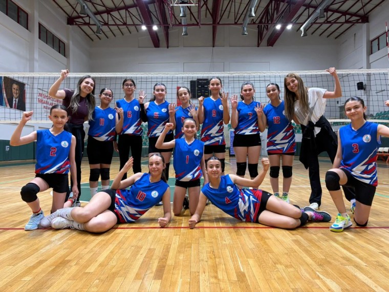Körfez GB voleybolda emin adımlarla ilerliyor