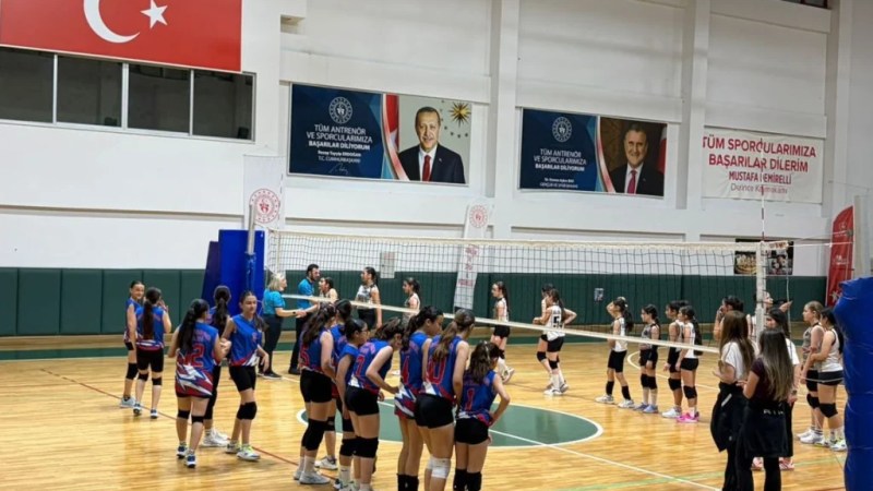 Körfez GB voleybolda emin adımlarla ilerliyor
