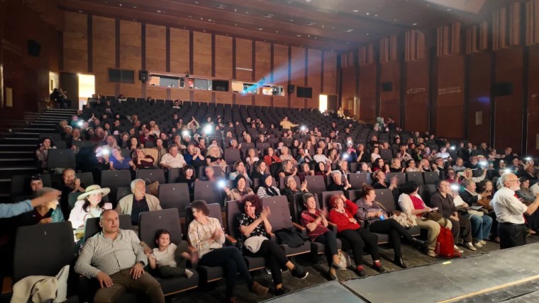 Saygınlar Korosu gönülleri coşturdu