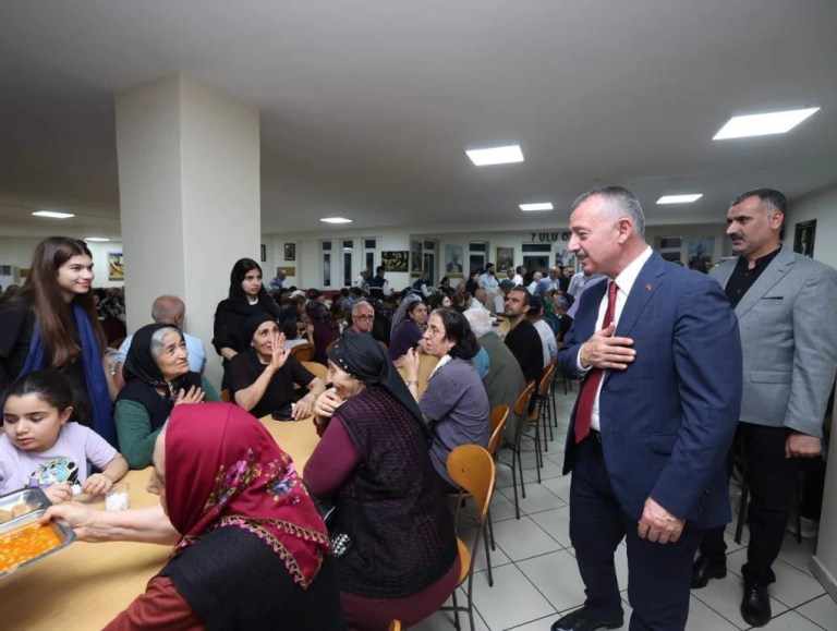 Vali Aktaş ve Başkan Büyükakın, Muharrem Ayı iftarına katıldı