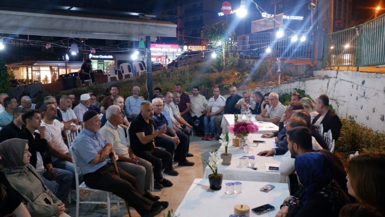AK Parti İzmit Tepeköy’de teşkilatla buluştu