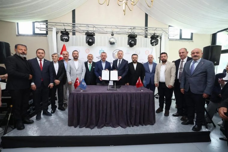 Kocaeli ile Sivas kardeş şehir oldu