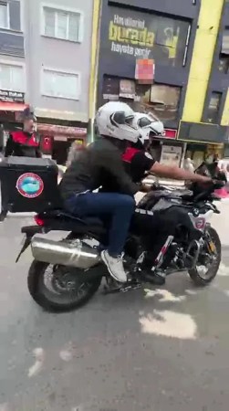 Yunuslar adayı sınava yetiştirdi!