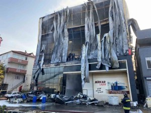 Fabrika yangınına 7 tutuklama!