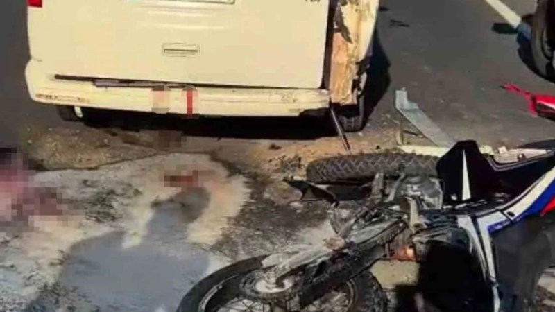 Motosiklet sürücüsü ağır yaralandı!