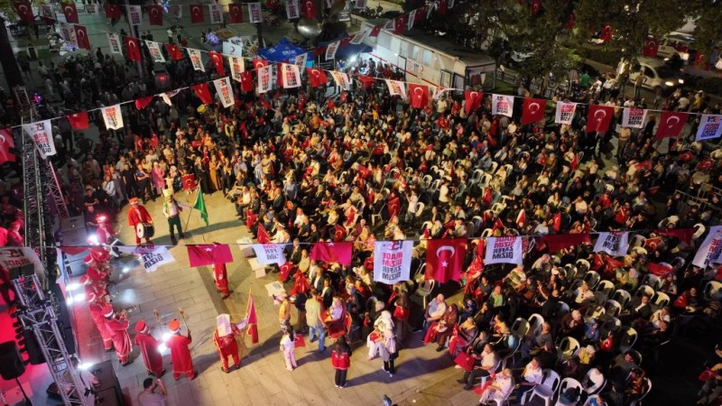 Gölcük'te 15 Temmuz ruhu dimdik ayakta! - 3. görsel