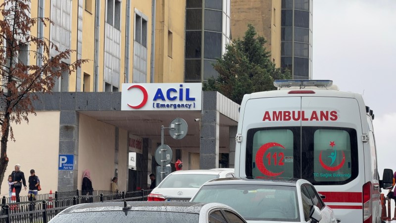 Arkadaş kavgası can aldı: 19 yaşındaki genç bıçaklanarak hayatını kaybetti