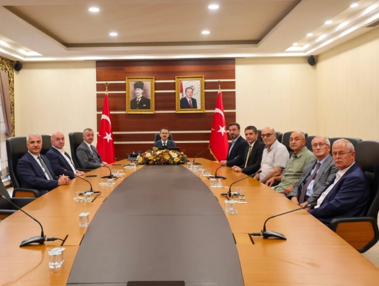 Darıca Huzurevi için imzalar atıldı!