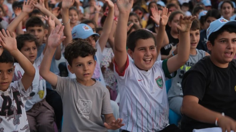 Çocuk kahkahaları Kocaeli'yi sardı! - 2. görsel