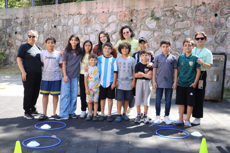 İzmit Belediyesi mahallelerde geleneksel oyun etkinliklerini başlattı