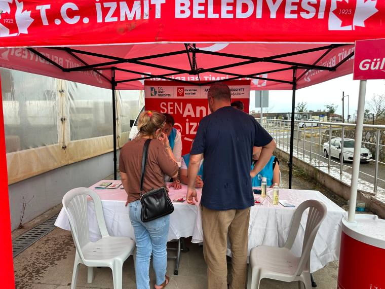 Sen Anlat İzmit Bu Kez Ayazma Pazarı’ndaydı