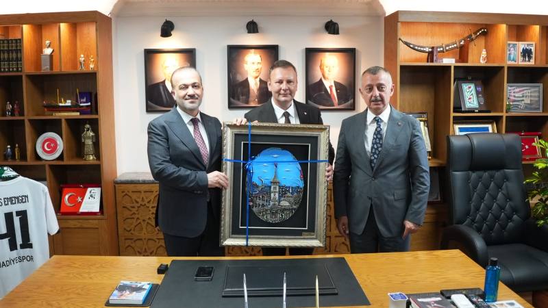 Büyükakın ve Talus’tan MHP İl Başkanı Emengen’e ziyaret