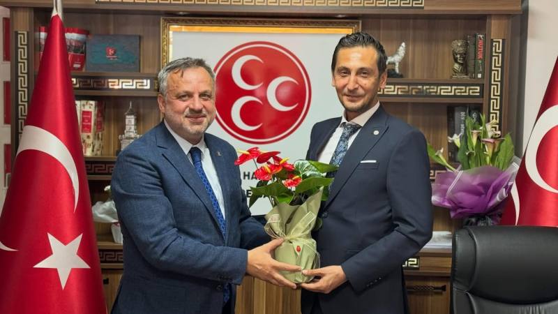Dokuzlar’dan MHP İzmit İlçe Başkanı Türeyen’e hayırlı olsun ziyareti