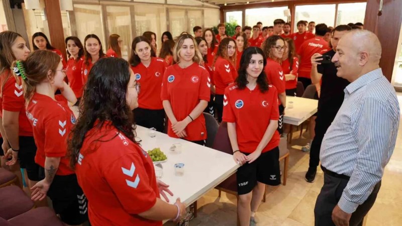 Sualtı Hokeyi Şampiyonası Gebze'de!