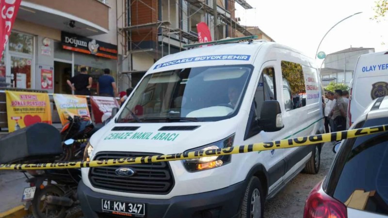 İnşaat işçisi son yolculuğuna uğurlandı!