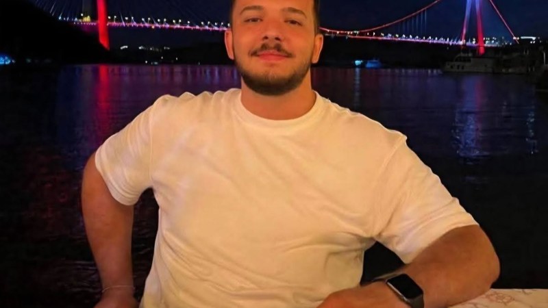 21 yaşındaki genç evinde ölü bulundu