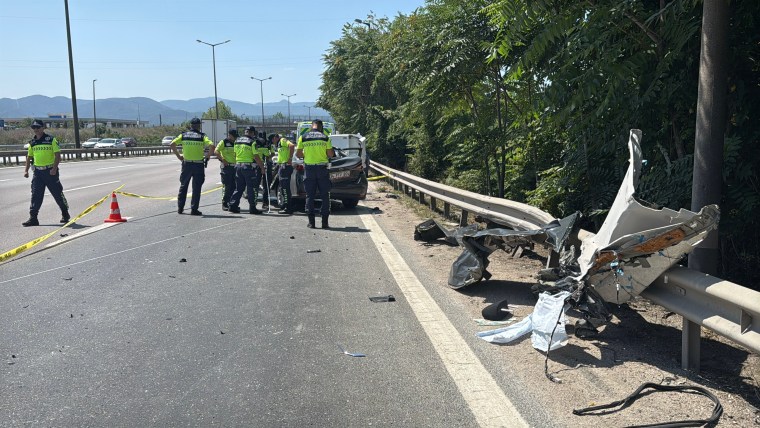 Tıra çarpan uzman onbaşı hayatını kaybetti
