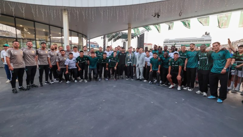 Büyükakın'dan Kocaelispor'a büyük moral!