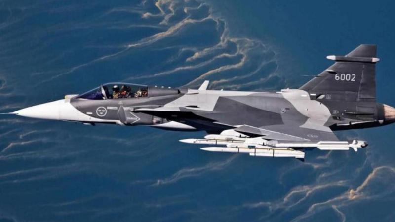İsveç Gripen'den TAURUS füzesi fırlattı