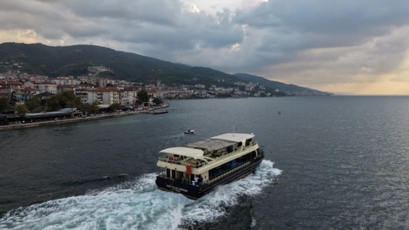Körfez'de kitaplarla anlamlı yolculuk!