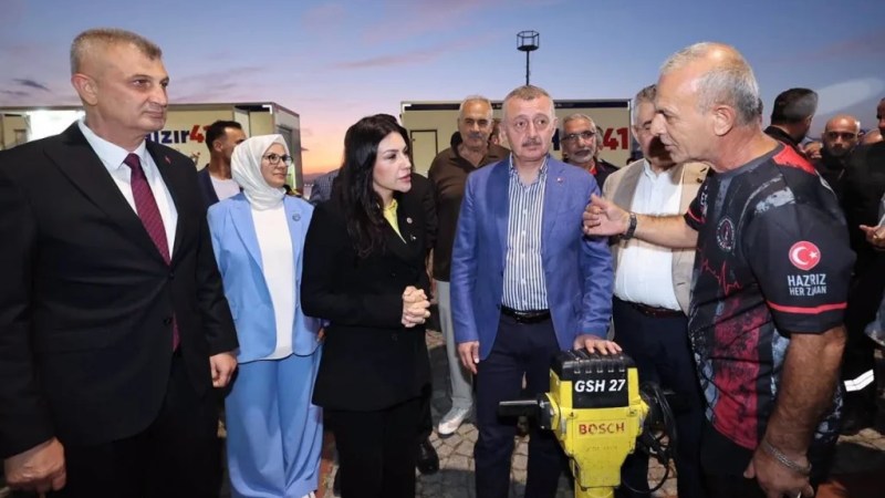 Kocaeli'de yapı stokunun yarısı yenilendi! - 2. görsel