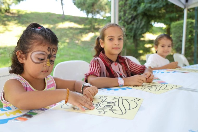 Gebze'de çocuklar parkta hem eğlendi hem üretti - 2. görsel