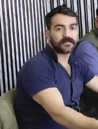 İnşaatta asansör boşluğuna düştü!