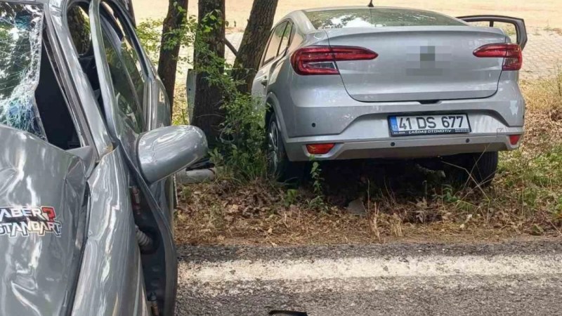 İzmit'te feci kaza: 3 yaralı!