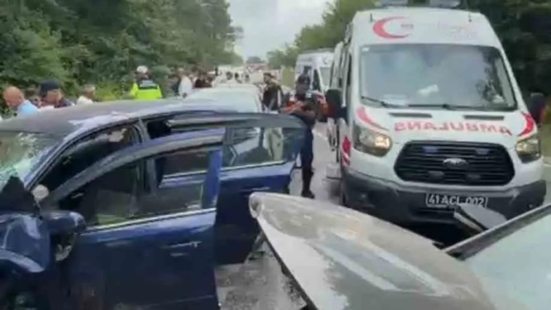 Kandıra'da 6 yaralı!