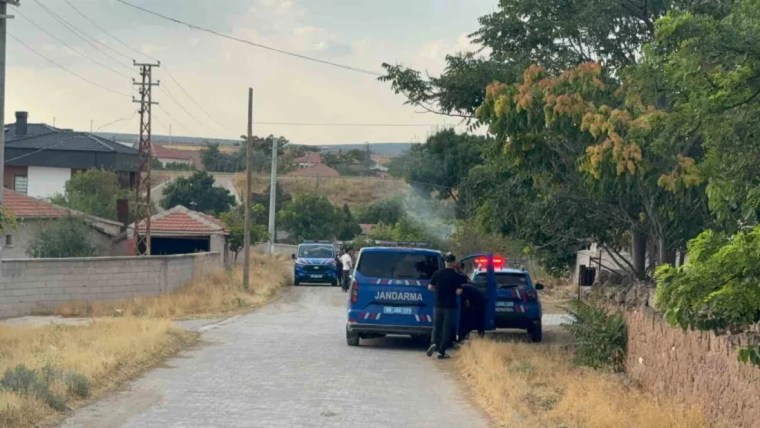 Aksaray'da kanlı alacak kavgası!