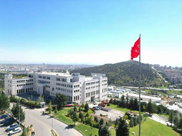 Hem üniversite hem mesleki eğitim bir arada!