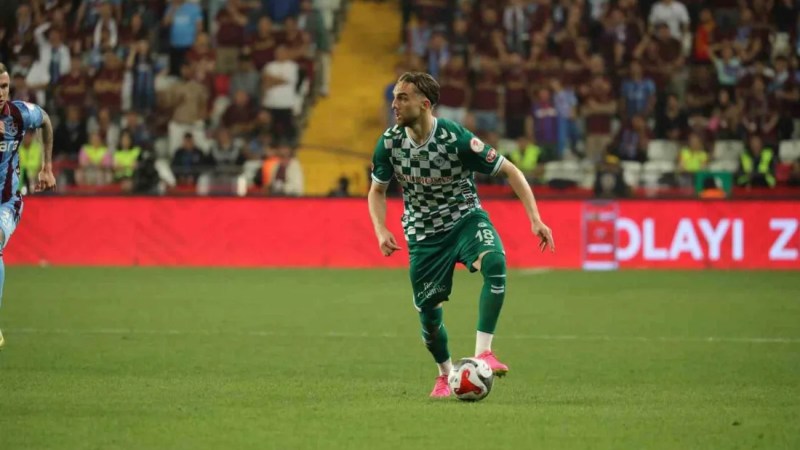 Kocaelispor, Berkan Kutlu'yu transfer etti