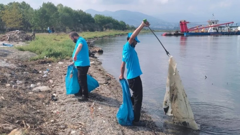 Sahillerden 10 ton çöp çıktı!