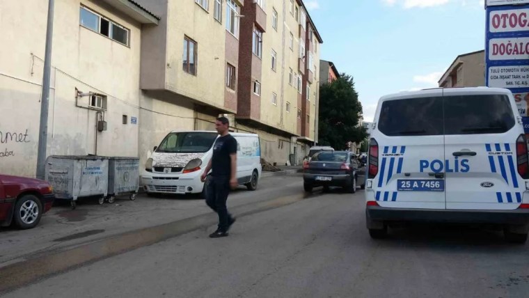 Erzurum'da bıçaklı kavga: 1 ölü, 1 yaralı!