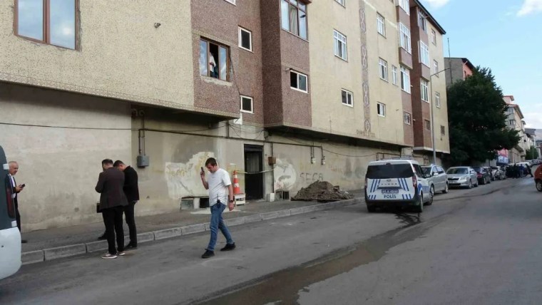 Erzurum'da bıçaklı kavga: 1 ölü, 1 yaralı!