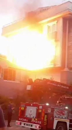 Darıca'da dairede patlama yaşandı!