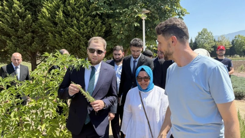 Hama heyeti Kocaeli'deki tarım projesini inceledi