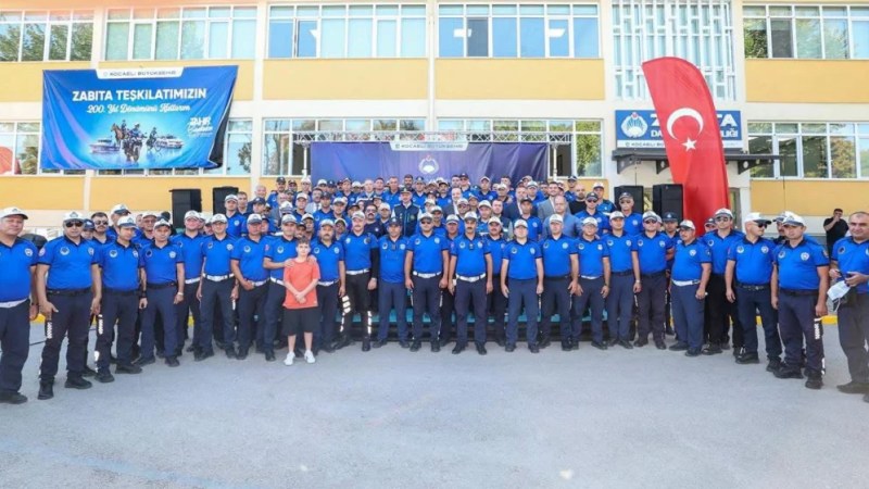 Başkan Büyükakın: "Patron da, efendi de sadece millettir"!