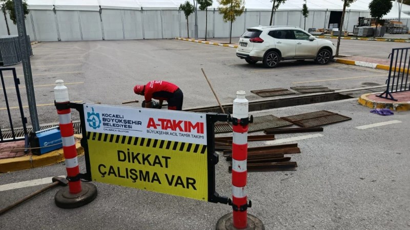Büyükşehir ekipleri yağışa karşı teyakkuzda