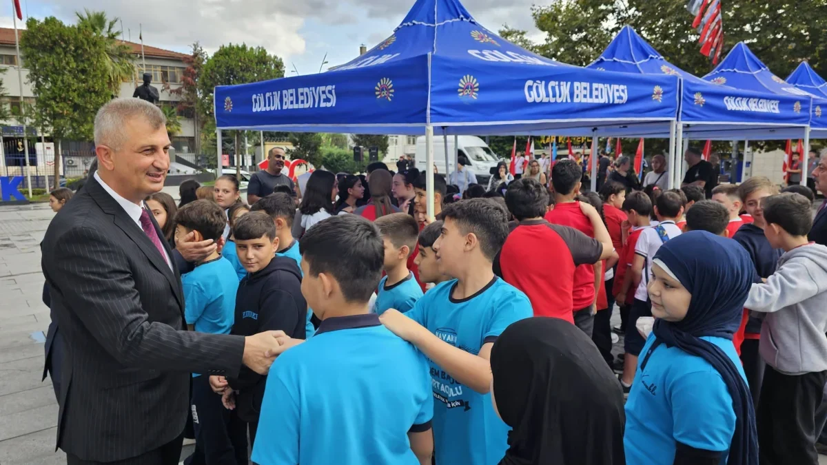 Gölcük’te Yeni Eğitim-Öğretim Yılı Törenle Başladı!