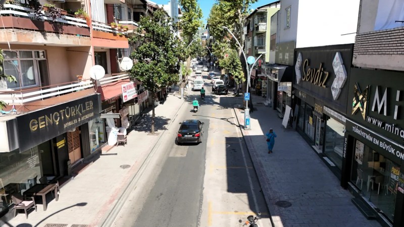 Zincirlikuyu Caddesi’ne A Takımı imzası - 2. görsel