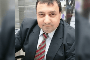 Gazeteci Hakan Yaz hayatını kaybetti
