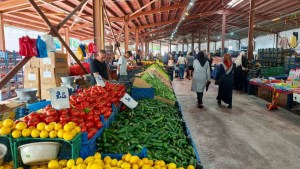 Başiskele pazar yerlerinde sıkı denetim
