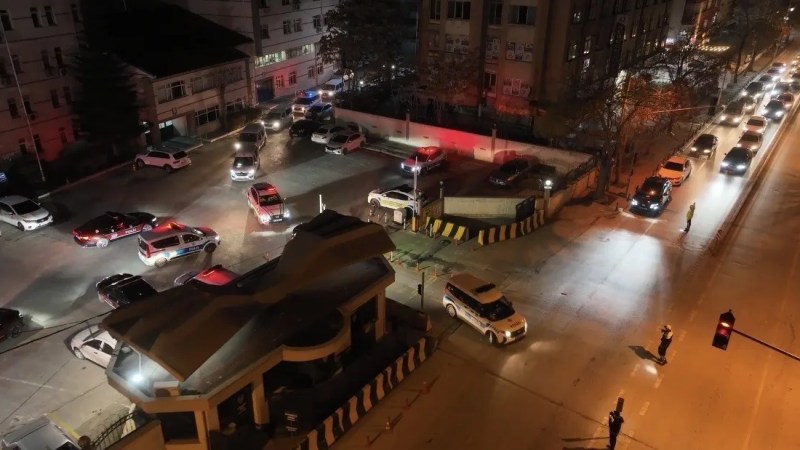 Dolandırıcılık şebekesine 24 ilde operasyon!