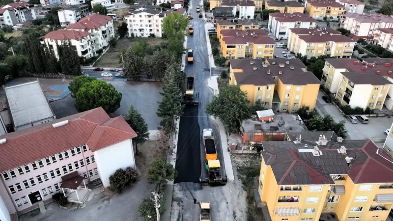 Gölcük’te Koca Yusuf Caddesi yenilendi