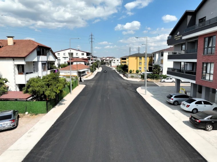 Gölcük'te Koca Yusuf Caddesi yenilendi