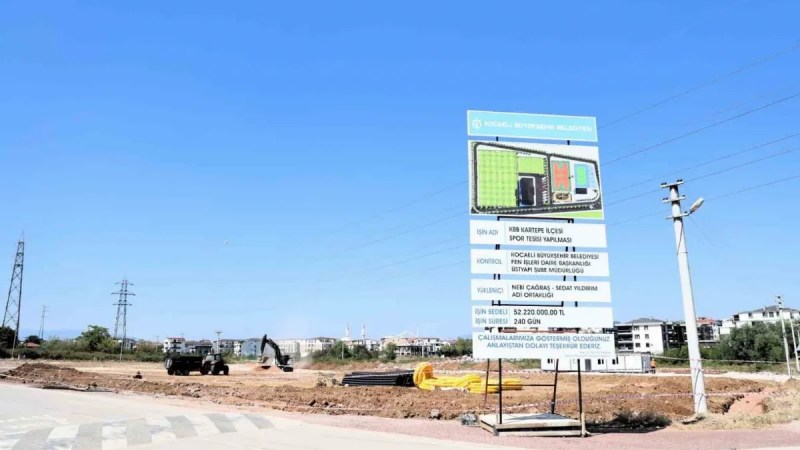 Kartepe’de spor kompleksi yükseliyor