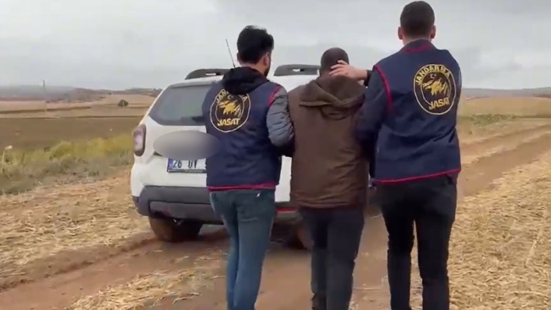 Oğlunu öldürdükten sonra eski eşinin yanına gidip ağlayarak yara merhemi istemiş